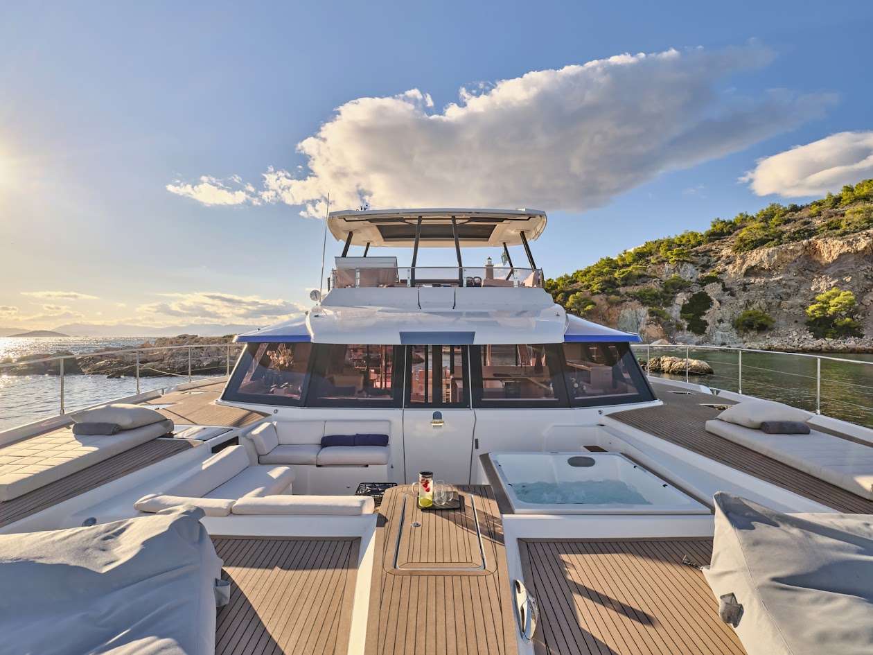 MAJESTY OF GREECE