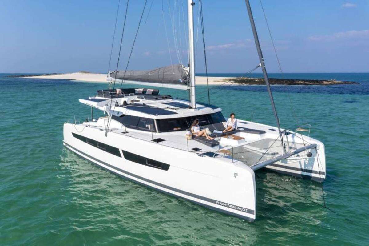 ELVIRA 52