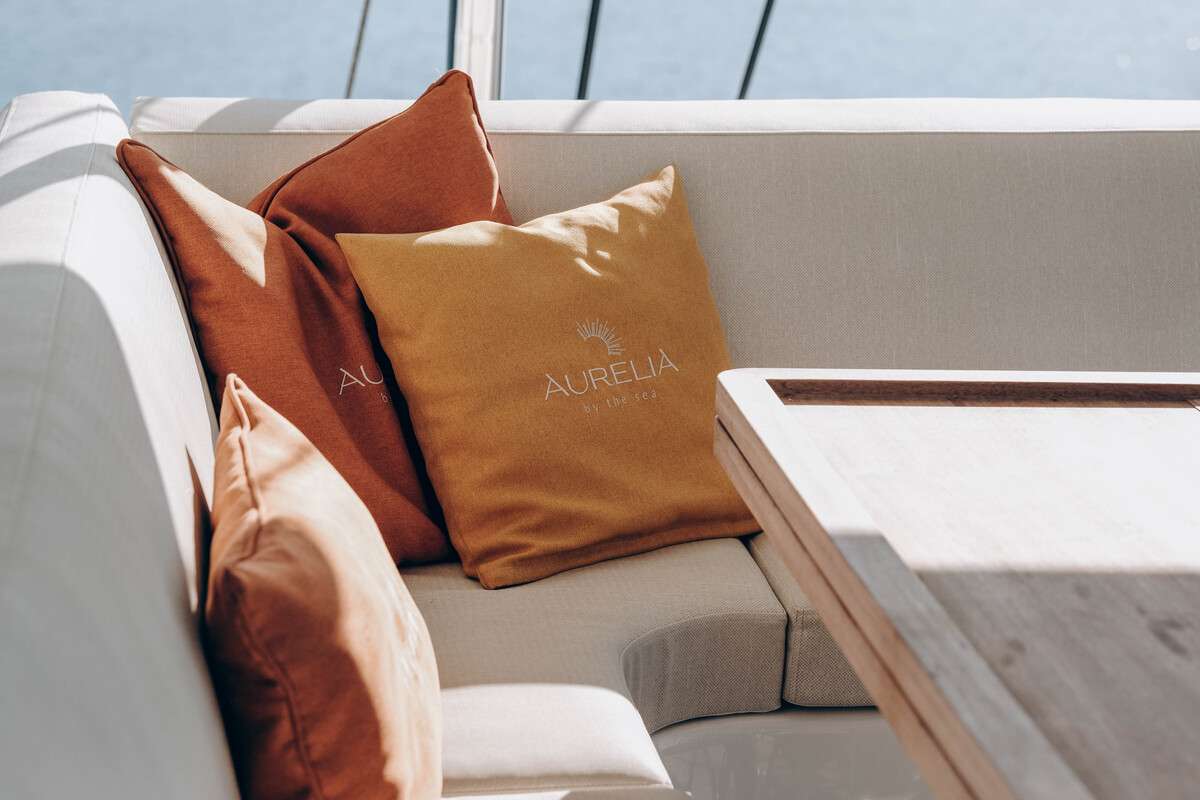 AURELIA