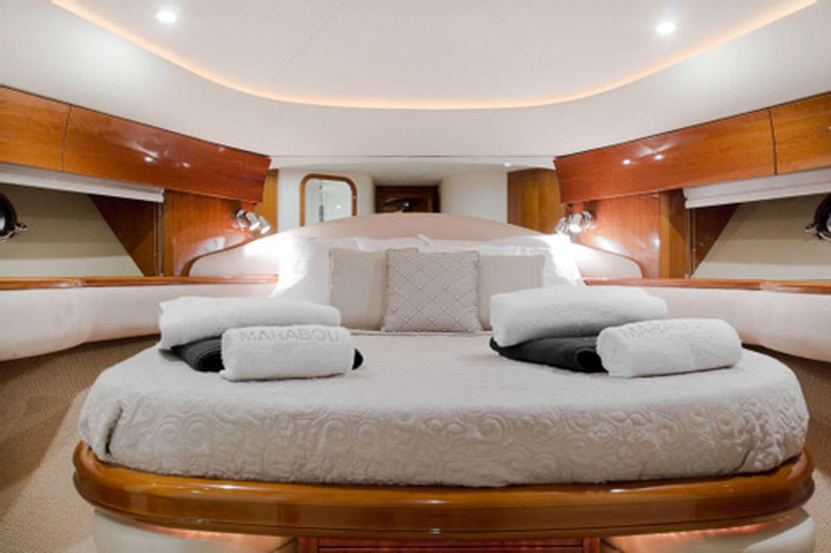 PRINCESS 61